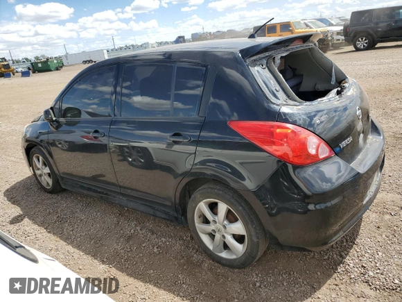 2010 Nissan Versa S z VIN 3N1BC1CP7AL394103, wystawiony jako Copart lot #54627535 z przebiegiem 181 881 mil mil oraz Czysty tytuł • Clean title. Historia ofert i sprzedaży dostępna na DreamBid. Obrazek 2.