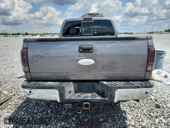 2012 Ford F-250 XL z VIN 1FT7W2BT5CEB28239, wystawiony jako Copart lot #57603985 z przebiegiem 348 663 mil mil oraz Nie do naprawy • Non repairable. Historia ofert i sprzedaży dostępna na DreamBid. Obrazek 6.