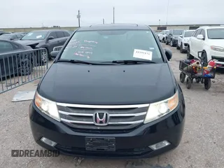 2013 Honda Odyssey Touring with VIN 5FNRL5H9XDB073706, listed as a IAAI auction lot 41591111 with 158,305 mi miles and . Bid and sale history available at carsss.com. Image 12.