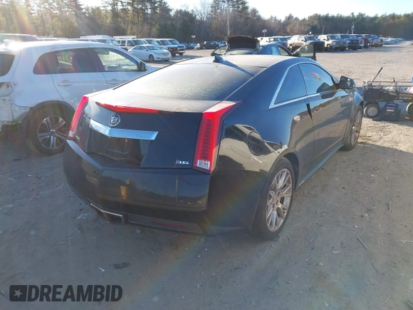 2012 Cadillac CTS Premium z VIN 1G6DP1E31C0127000, wystawiony jako IAAI lot #41298477 z przebiegiem 191 258 mil mil oraz . Historia ofert i sprzedaży dostępna na DreamBid. Obrazek 4.