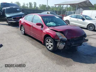 2009 Nissan Altima 2.5 z VIN 1N4AL21E29N530722, wystawiony jako IAAI lot #42158343 z przebiegiem 149 177 mil mil oraz . Historia ofert i sprzedaży dostępna na DreamBid. Obrazek 1.
