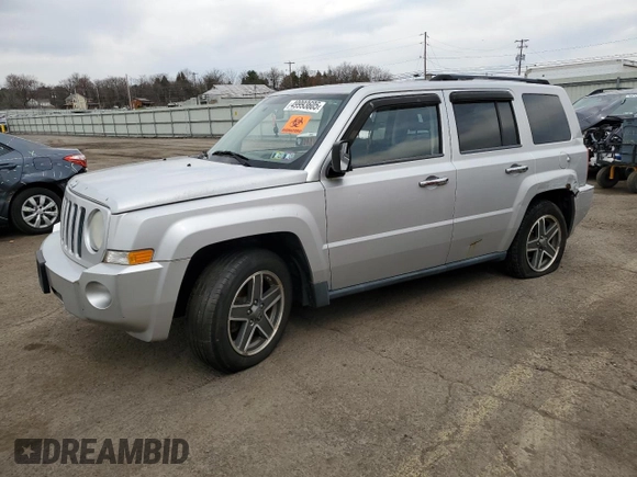 2008 Jeep Patriot Sport with VIN 1J8FT28W98D759975, listed as a Copart auction lot 49993605 with 0 mi miles and Salvage Title. Bid and sale history available at carsss.com. Image 1.