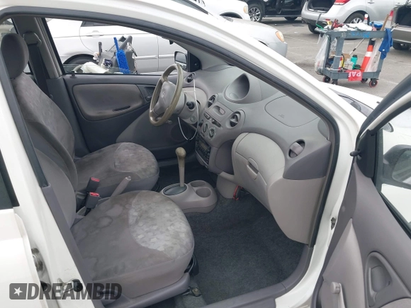 2001 Toyota ECHO with VIN JTDBT123X10133718, listed as a IAAI auction lot 42483705 with 230,291 mi miles and . Bid and sale history available at DreamBid. Image 5.
