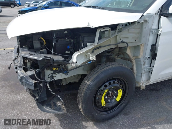 2017 Hyundai Tucson SE with VIN KM8J3CA44HU511581, listed as a IAAI auction lot 41687971 with 111,981 mi miles. Bid and sale history available at carsss.com. Image 18.