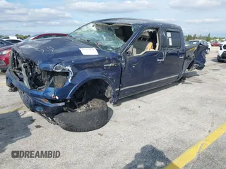 2009 Ford F-150 XL with VIN 1FTPW12V09FB33332, listed as a IAAI auction lot 41579223 with 200,105 mi miles. Bid and sale history available at carsss.com. Image 2.