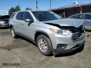 2020 Chevrolet Traverse LS with VIN 1GNEVFKW7LJ267704, listed as a Copart auction lot 50565135 with 108,579 mi miles and Salvage Title. Bid and sale history available at carsss.com. Image 4.