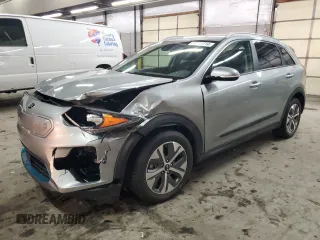 2019 Kia Niro EX with VIN KNDCC3LG9K5014192, listed as a Copart auction lot 83700514 with 40,525 mi miles and Salvage Title. Bid and sale history available at carsss.com. Image 1.