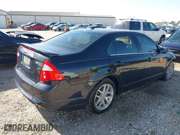 2011 Ford Fusion SEL with VIN 3FAHP0JA7BR319183, listed as a IAAI auction lot 41829886 with 119,302 mi miles. Bid and sale history available at carsss.com. Image 4.