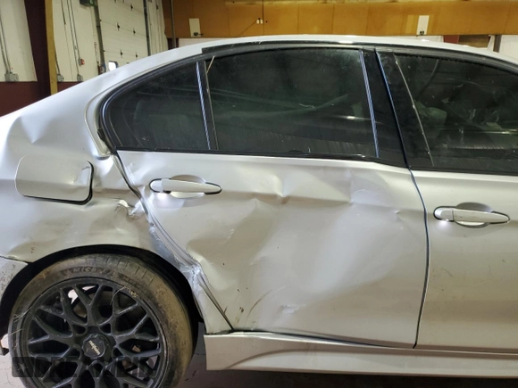 2017 BMW 3 Series 340i xDrive with VIN WBA8B7G37HNU37740, listed as a Copart auction lot 58525925 with Not provided miles and Salvage title. Bid and sale history available at DreamBid. Image 10.