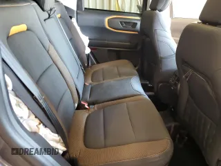 2023 Ford Bronco Sport Badlands z VIN 3FMCR9D92PRE24754, wystawiony jako Copart lot #52708375 z przebiegiem 28 807 mil mil oraz Szkoda całkowita • Salvage title. Historia ofert i sprzedaży dostępna na DreamBid. Obrazek 11.