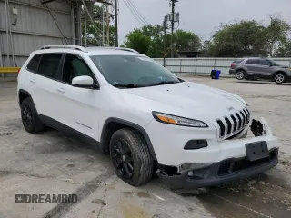 2018 Jeep Cherokee Latitude Plus with VIN 1C4PJLLB3JD542598, listed as a Copart auction lot 51482035 with 76,543 mi miles and Salvage Title. Bid and sale history available at DreamBid. Image 4.