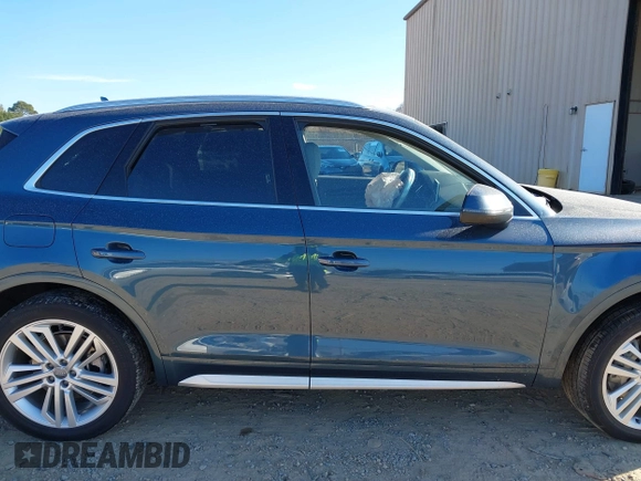 2018 Audi Q5 Prestige with VIN WA1CNAFY9J2126343, listed as a IAAI auction lot 41171845 with 50,518 mi miles. Bid and sale history available at carsss.com. Image 12.