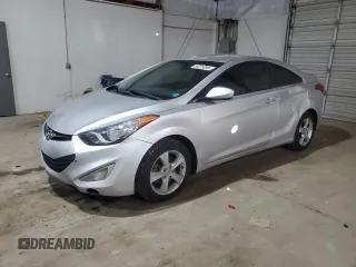 2013 Hyundai Elantra GS z VIN KMHDH6AEXDU018748, wystawiony jako Copart lot #50215095 z przebiegiem 147 650 mil mil oraz Szkoda całkowita • Salvage title. Historia ofert i sprzedaży dostępna na DreamBid. Obrazek 1.