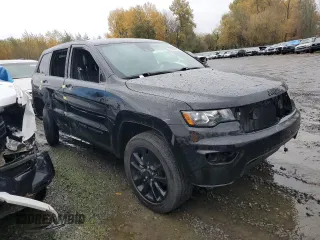 2020 Jeep Grand Cherokee Laredo E with VIN 1C4RJFAG2LC317963, listed as a Copart auction lot 80156074 with 24,983 mi miles and Salvage Title. Bid and sale history available at carsss.com. Image 4.