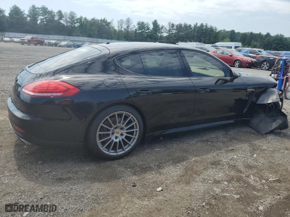 2016 Porsche Panamera 4 with VIN WP0AA2A74GL005557, listed as a Copart auction lot 61807854 with 58,415 mi miles and Salvage Title. Bid and sale history available at carsss.com. Image 3.