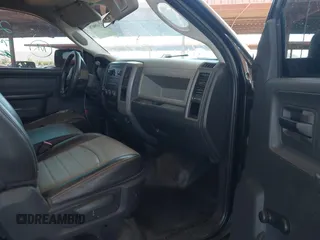 2012 Ram 1500 с VIN 3C6JD7DPXCG259725, выставлен на аукционе IAAI как лот 42409076 с пробегом 186 458 миль миль и . История ставок и продаж доступна на DreamBid. Изображение 5.