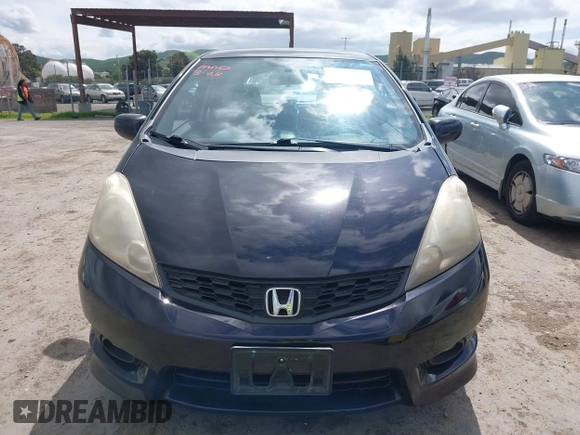 2013 Honda Fit Sport с VIN JHMGE8H56DC043291, выставлен на аукционе IAAI как лот 41870050 с пробегом 115 272 миль миль и . История ставок и продаж доступна на DreamBid. Изображение 12.