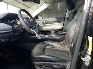 2022 Jeep Compass Latitude with VIN 3C4NJDBB1NT206270, listed as a Copart auction lot 52740675 with 64,709 mi miles and Clean Title. Bid and sale history available at DreamBid. Image 7.