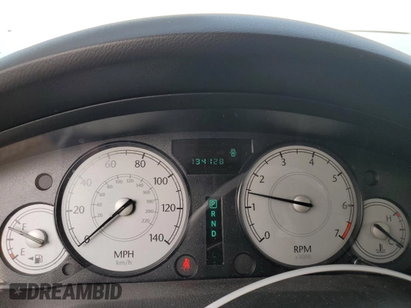 2007 Chrysler 300 z VIN 2C3LA43RX7H788453, wystawiony jako Copart lot #60262635 z przebiegiem 134 128 mil mil oraz Szkoda całkowita • Salvage title. Historia ofert i sprzedaży dostępna na DreamBid. Obrazek 9.