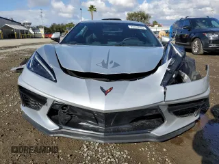 2020 Chevrolet Corvette 2LT with VIN 1G1Y72D49L5107457, listed as a Copart auction lot 42349555 with 25,268 mi miles and Salvage Title. Bid and sale history available at carsss.com. Image 5.