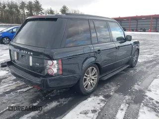 2012 Land Rover Range Rover HSE Lux z VIN SALMF1D49CA371040, wystawiony jako IAAI lot #41474438 z przebiegiem 138 013 mil mil oraz . Historia ofert i sprzedaży dostępna na DreamBid. Obrazek 4.