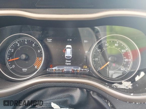 2015 Jeep Cherokee Limited with VIN 1C4PJMDS0FW685749, listed as a IAAI auction lot 41834880 with 161,614 mi miles. Bid and sale history available at carsss.com. Image 7.