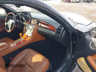 2006 Lexus SC 430 z VIN JTHFN48Y269008343, wystawiony jako IAAI lot #41233248 z przebiegiem 211 487 mil mil oraz . Historia ofert i sprzedaży dostępna na DreamBid. Obrazek 5.