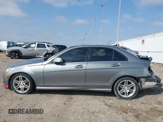 2008 Mercedes-Benz C 350 Sport with VIN WDDGF56XX8R040744, listed as a IAAI auction lot 41519706 with 279,993 mi miles and . Bid and sale history available at DreamBid. Image 15.