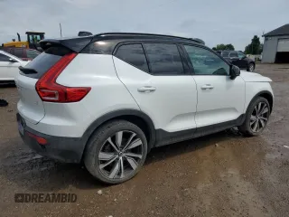 2022 Volvo XC40 Twin Plus with VIN YV4ED3UR2N2673269, listed as a Copart auction lot 60729295 with 55,521 mi miles and Salvage title. Bid and sale history available at DreamBid. Image 3.