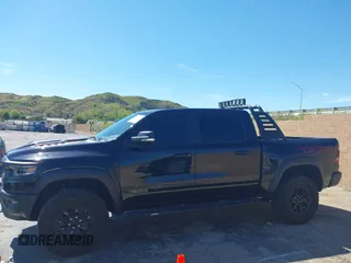 2022 Ram 1500 TRX with VIN 1C6SRFU95NN346475, listed as a IAAI auction lot 39200422 with 14,919 mi miles and . Bid and sale history available at DreamBid. Image 14.