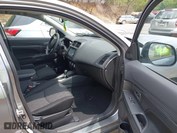 2022 Mitsubishi Outlander ES с VIN JA4ARUAU6NU023375, выставлен на аукционе IAAI как лот 42547104 с пробегом 20 720 миль миль и . История ставок и продаж доступна на DreamBid. Изображение 5.