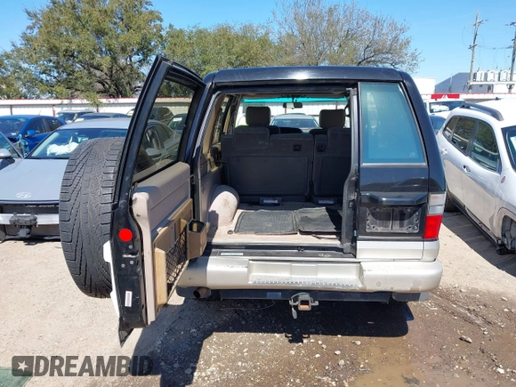 2002 Isuzu Trooper S with VIN JACDS58X227J00202, listed as a IAAI auction lot 41717506 with 164,206 mi miles and . Bid and sale history available at DreamBid. Image 13.