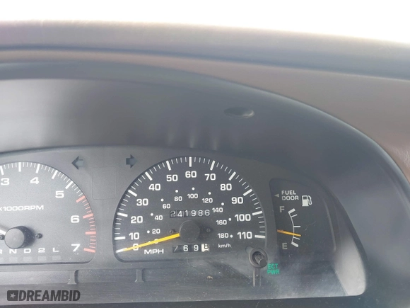 1998 Toyota 4Runner with VIN JT3GN87R9W0059225, listed as a IAAI auction lot 41669661 with 241,986 mi miles. Bid and sale history available at carsss.com. Image 16.