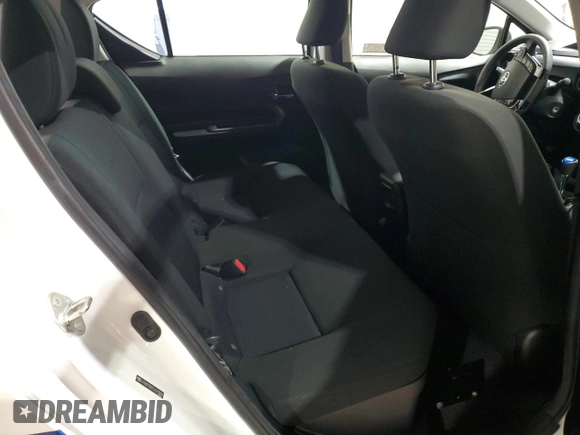 2018 Toyota Prius One with VIN JTDKDTB37J1615551, listed as a Copart auction lot 52892375 with 26,788 mi miles and Clean Title. Bid and sale history available at DreamBid. Image 10.