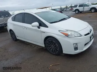 2011 Toyota Prius I with VIN JTDKN3DU2B0256023, listed as a IAAI auction lot 41979784 with 1 mi miles. Bid and sale history available at carsss.com. Image 1.