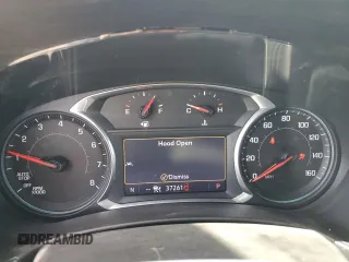 2022 Chevrolet Equinox RS with VIN 3GNAXWEV5NS113344, listed as a Copart auction lot 54117825 with 37,261 mi miles and Salvage title. Bid and sale history available at DreamBid. Image 9.