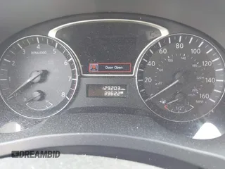 2015 Nissan Altima SV z VIN 1N4AL3AP3FC176546, wystawiony jako IAAI lot #42166808 z przebiegiem 129 203 mil mil oraz . Historia ofert i sprzedaży dostępna na DreamBid. Obrazek 7.