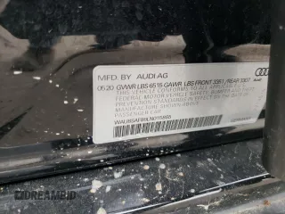 2020 Audi S8 z VIN WAU8SAF86LN015865, wystawiony jako Copart lot #71360452 z przebiegiem Nie podano mil oraz . Historia ofert i sprzedaży dostępna na DreamBid. Obrazek 14.