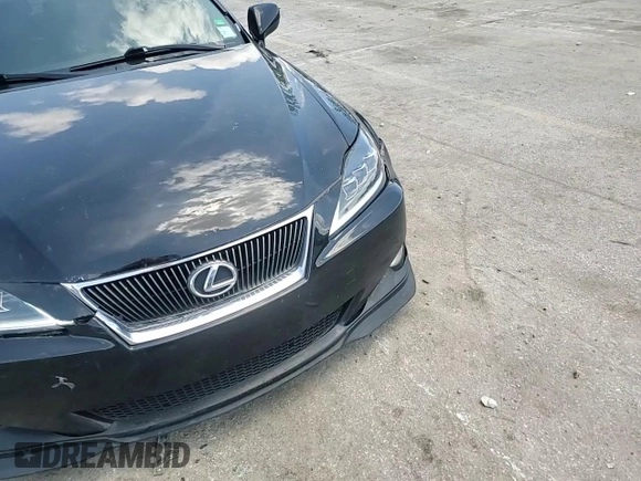2006 Lexus IS 350 z VIN JTHBE262862003903, wystawiony jako Copart lot #55817035 z przebiegiem 153 965 mil mil oraz Szkoda całkowita • Salvage title. Historia ofert i sprzedaży dostępna na DreamBid. Obrazek 13.