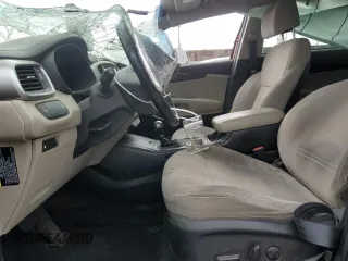 2017 Kia Sorento LX with VIN 5XYPG4A33HG294350, listed as a Copart auction lot 53995425 with 191,082 mi miles and Salvage Title. Bid and sale history available at carsss.com. Image 7.