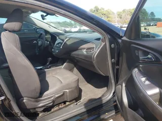 2020 Chevrolet Malibu LT with VIN 1G1ZD5ST6LF001874, listed as a IAAI auction lot 41684091 with 96,037 mi miles. Bid and sale history available at carsss.com. Image 5.