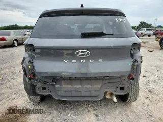 2022 Hyundai Venue SE with VIN KMHRB8A30NU141607, listed as a Copart auction lot 63023035 with 59,676 mi miles and Salvage title. Bid and sale history available at DreamBid. Image 6.
