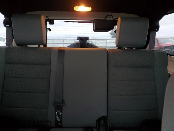 2007 Jeep Wrangler Unlimited Rubicon с VIN 1J8GA691X7L191115, выставлен на аукционе Copart как лот 87523925 с пробегом 85 709 миль миль и Списание • Salvage title. История ставок и продаж доступна на DreamBid. Изображение 10.