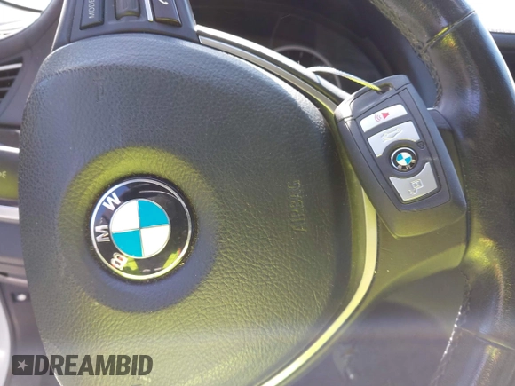 2012 BMW 7 Series 750Li xDrive с VIN WBAKC8C51CC434997, выставлен на аукционе IAAI как лот 41605961 с пробегом 115 330 миль миль и . История ставок и продаж доступна на DreamBid. Изображение 11.