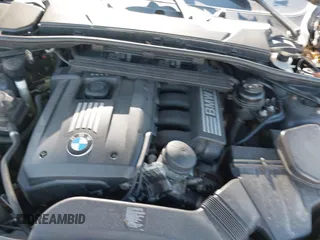 2011 BMW 3 Series 328i xDrive with VIN WBAPK5G59BNN28694, listed as a IAAI auction lot 41766157 with 999,999 mi miles. Bid and sale history available at carsss.com. Image 10.