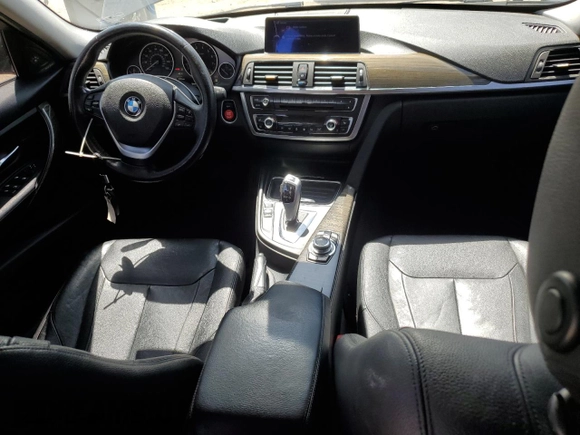 2013 BMW 3 Series 328i with VIN WBA3C1C56DF437440, listed as a Copart auction lot 61389475 with 122,736 mi miles and Salvage title. Bid and sale history available at DreamBid. Image 8.
