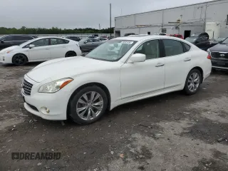 2012 Infiniti M z VIN JN1BY1AP2CM332668, wystawiony jako Copart lot #58692455 z przebiegiem 170 121 mil mil oraz Szkoda całkowita • Salvage title. Historia ofert i sprzedaży dostępna na DreamBid. Obrazek 1.