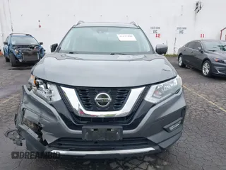 2019 Nissan Rogue SV with VIN 5N1AT2MV3KC791036, listed as a IAAI auction lot 41637400 with 119,653 mi miles. Bid and sale history available at carsss.com. Image 12.
