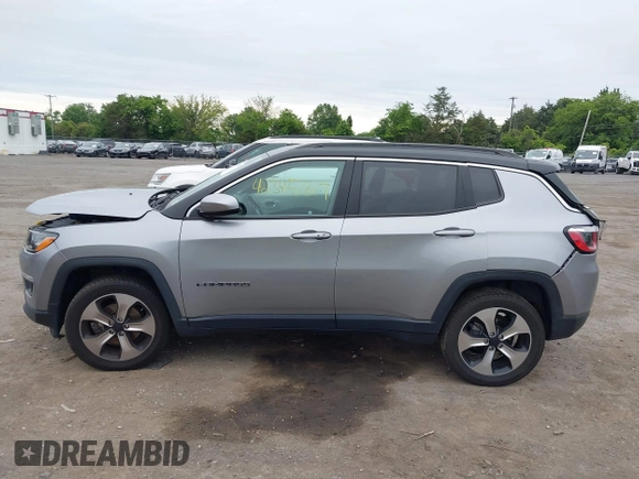 2018 Jeep Compass Altitude с VIN 3C4NJDBB0JT135993, выставлен на аукционе IAAI как лот 42345817 с пробегом 69 892 миль миль и . История ставок и продаж доступна на DreamBid. Изображение 14.