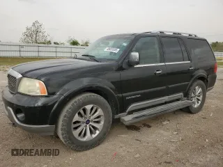 2003 Lincoln Navigator Ultimate with VIN 5LMFU27R23LJ10543, listed as a Copart auction lot 48833505 with 236,520 mi miles and Salvage Title. Bid and sale history available at carsss.com. Image 1.